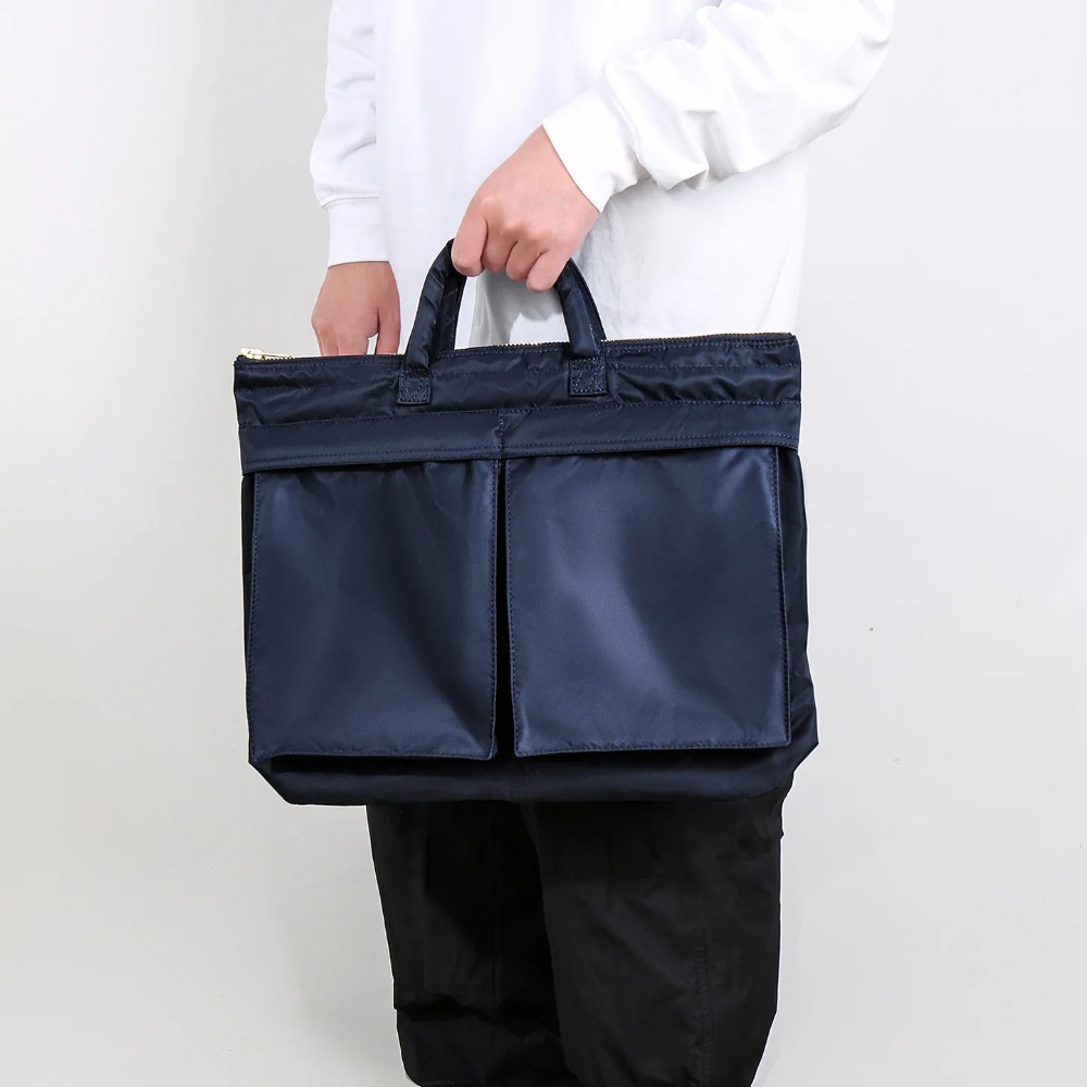 Luxury Tanker Short Helmet Bag - đánh giá và giá Luxury Bags That Fit Laptop